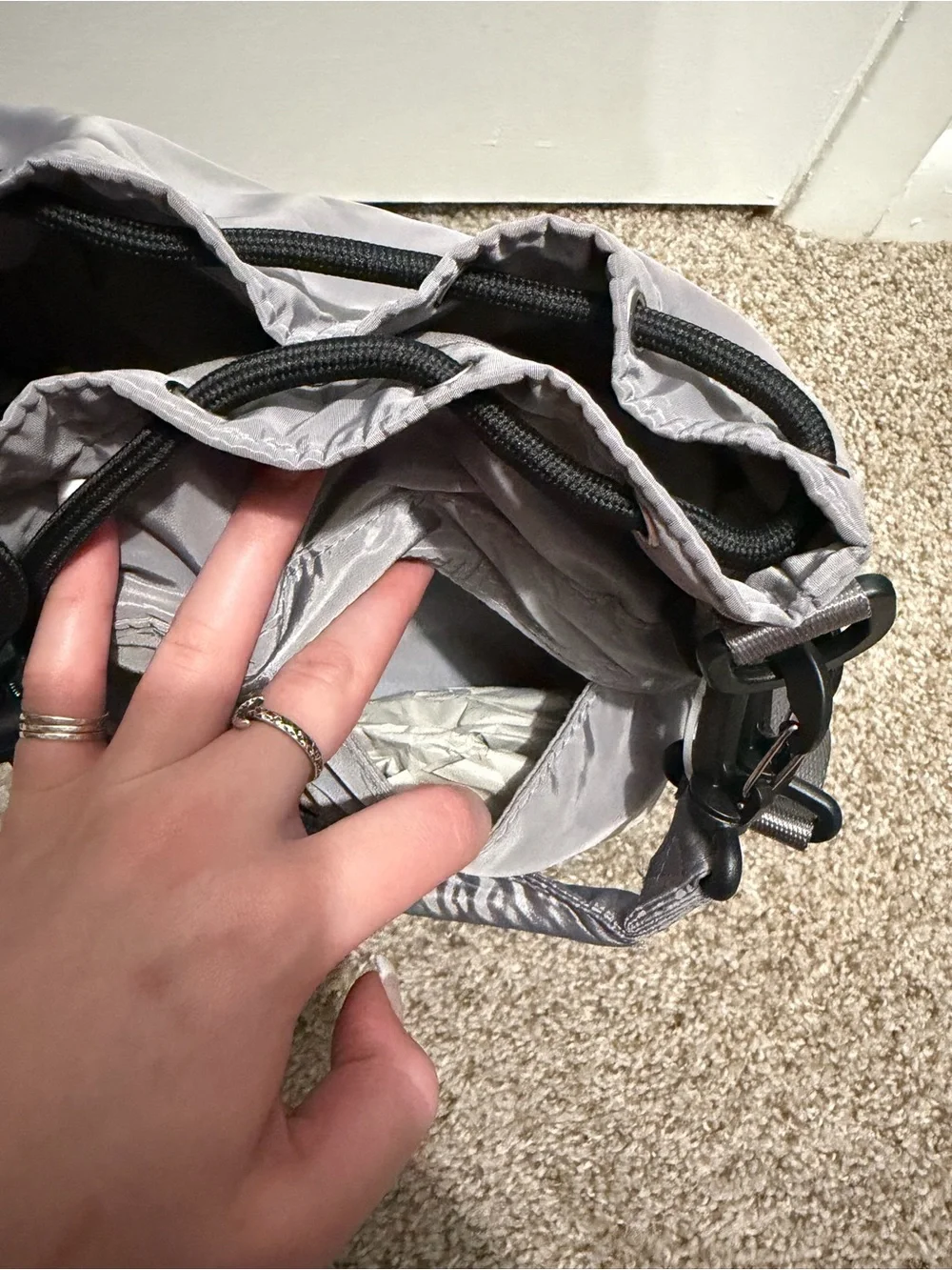 NWT Bearpaw Grey Drawstring Crossbody Bag